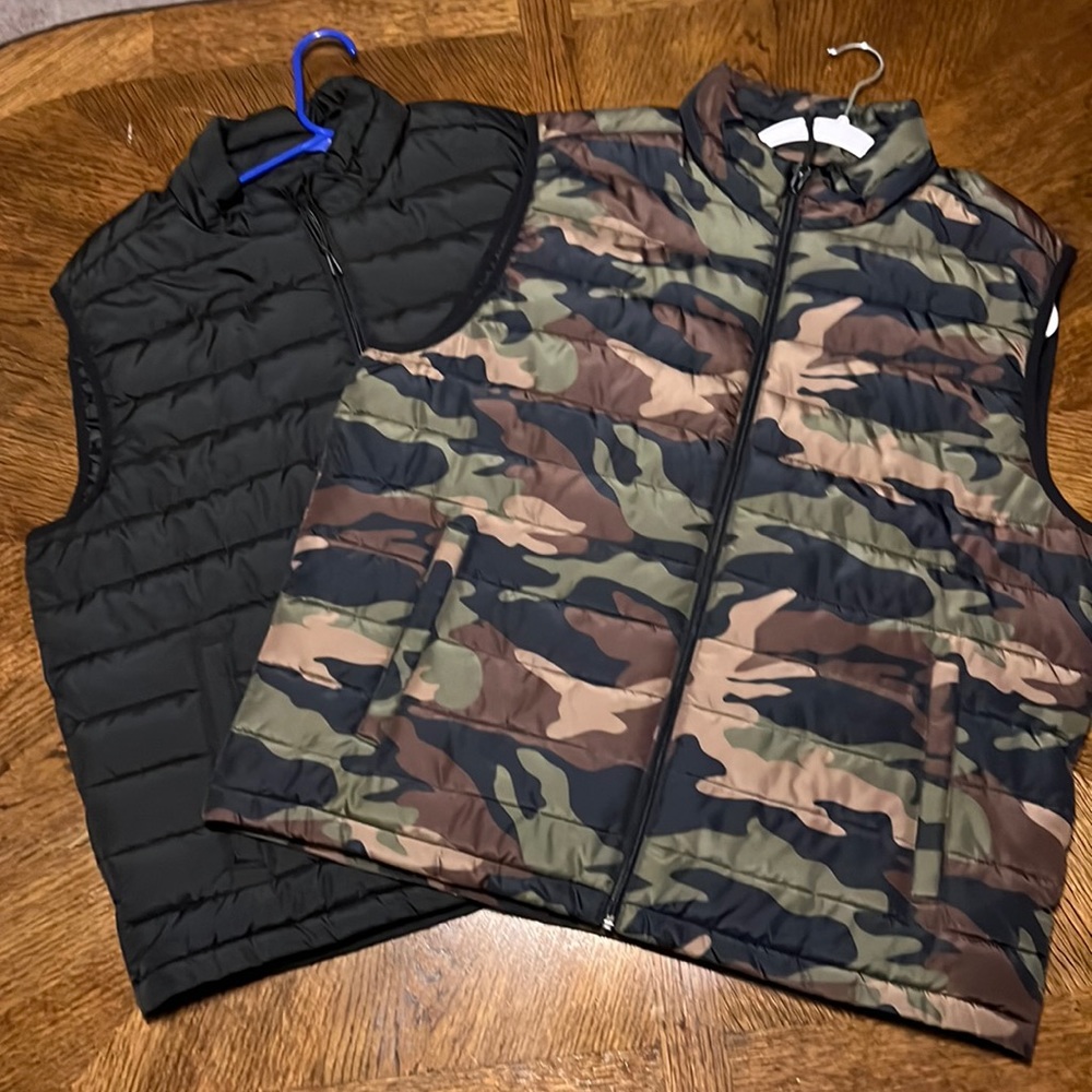 Lot of 2 Aeropostale Remixed Down Puffer Vests size XL